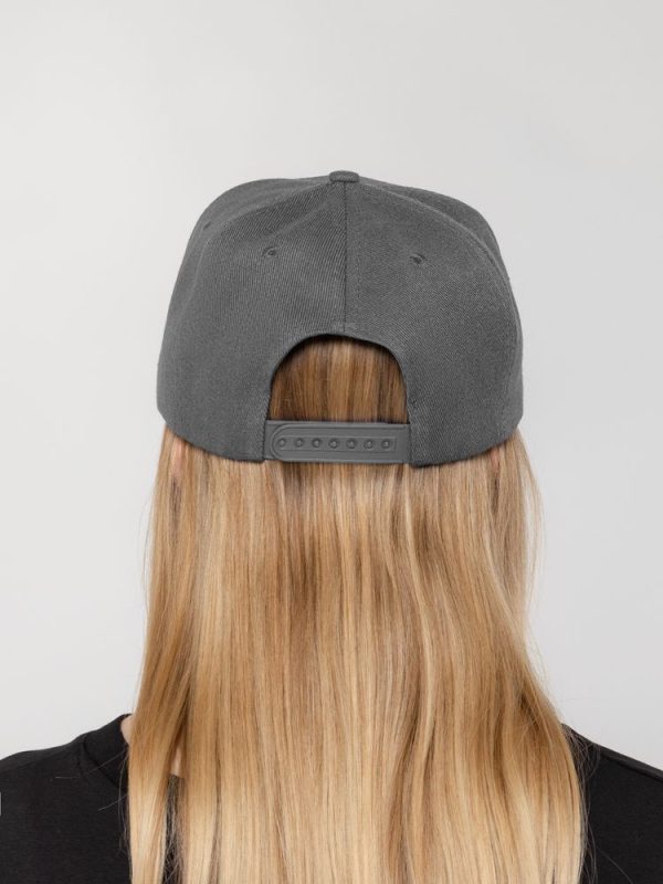 Бейсболка Snapback с прямым козырьком — изображение 7