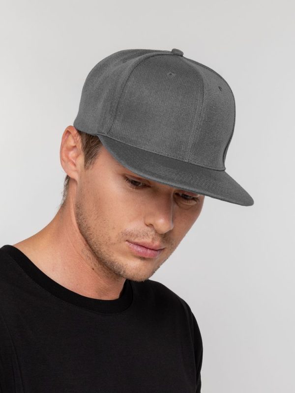 Бейсболка Snapback с прямым козырьком — изображение 4