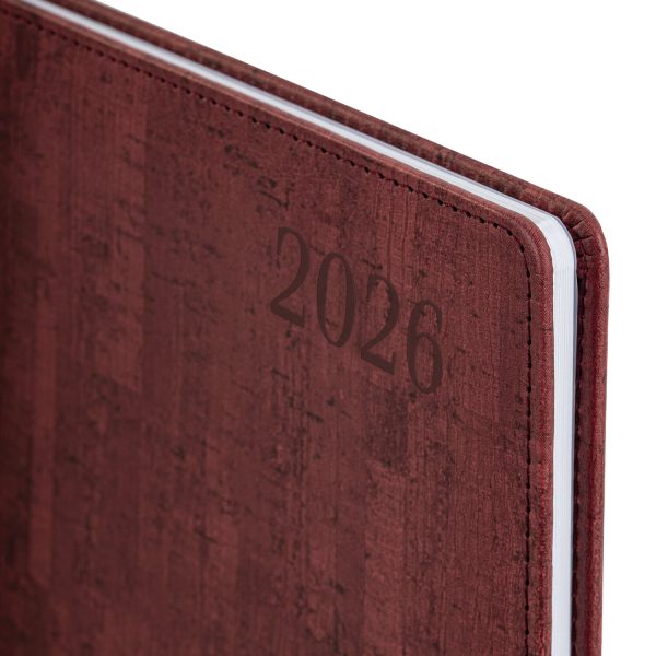 Еженедельник датированный 2026 БОЛЬШОЙ ФОРМАТ 210х297 мм, А4 BRAUBERG "Wood", под кожу, бордо, 117159 — изображение 4