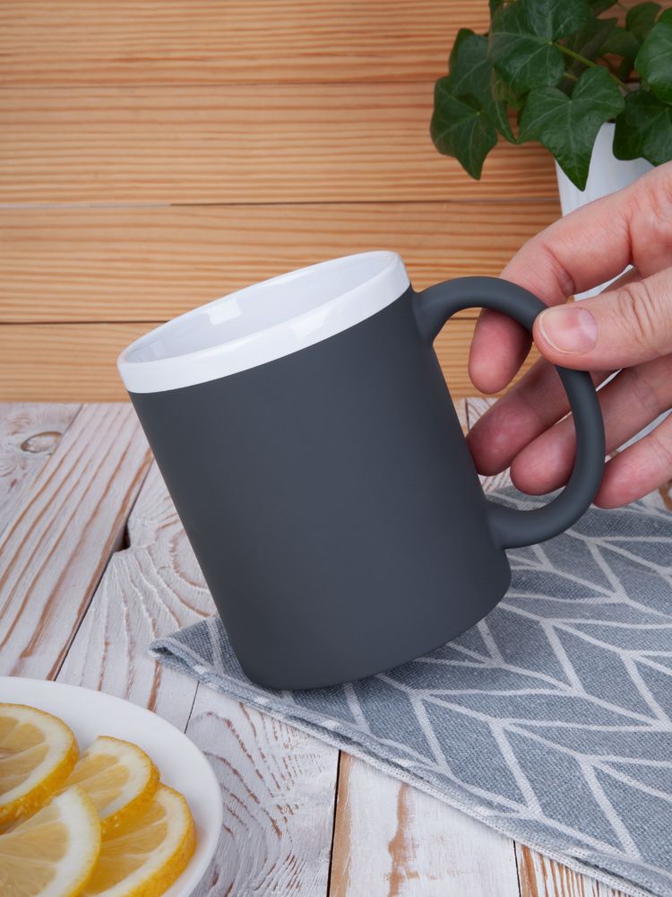 Кружка StopSpot с покрытием софт-тач Кружка StopSpot с покрытием софт-тач — изображение 3