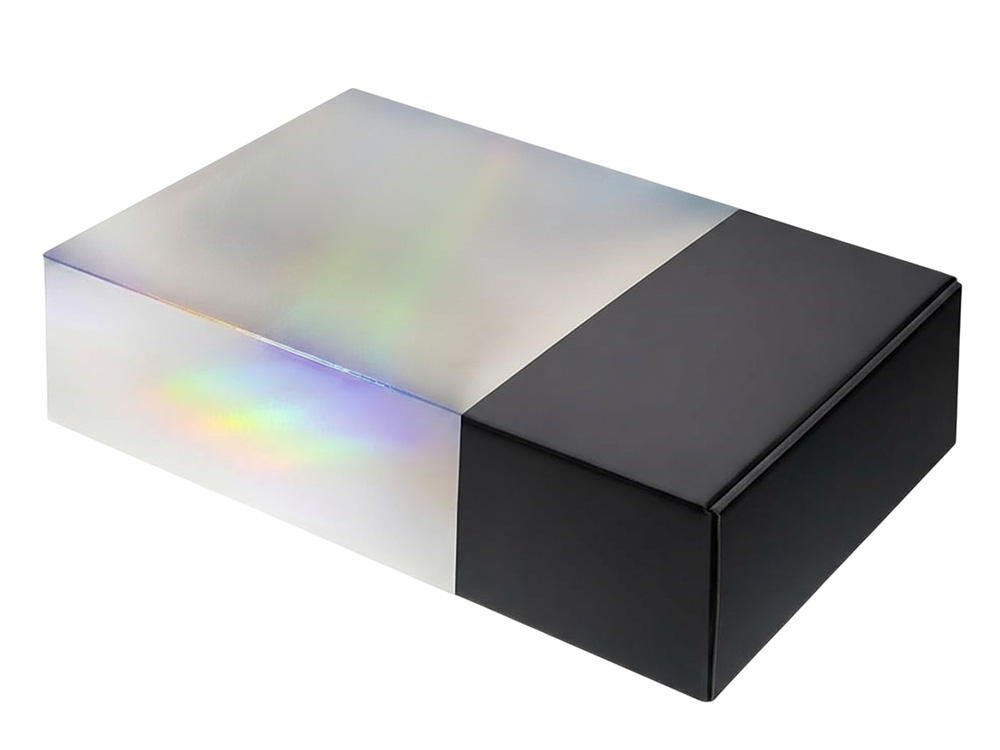Подарочная коробка с голографическим шубером «Aurora», L Подарочная коробка с голографическим шубером «Aurora», L — изображение 2