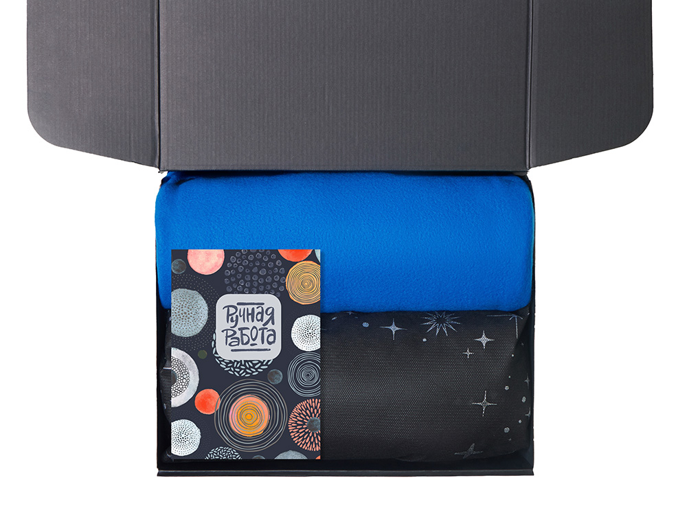 Подарочный набор «Re:y. Cocoon с пледом, свечой и диффузором Подарочный набор «Re:y. Cocoon с пледом, свечой и диффузором — изображение 3