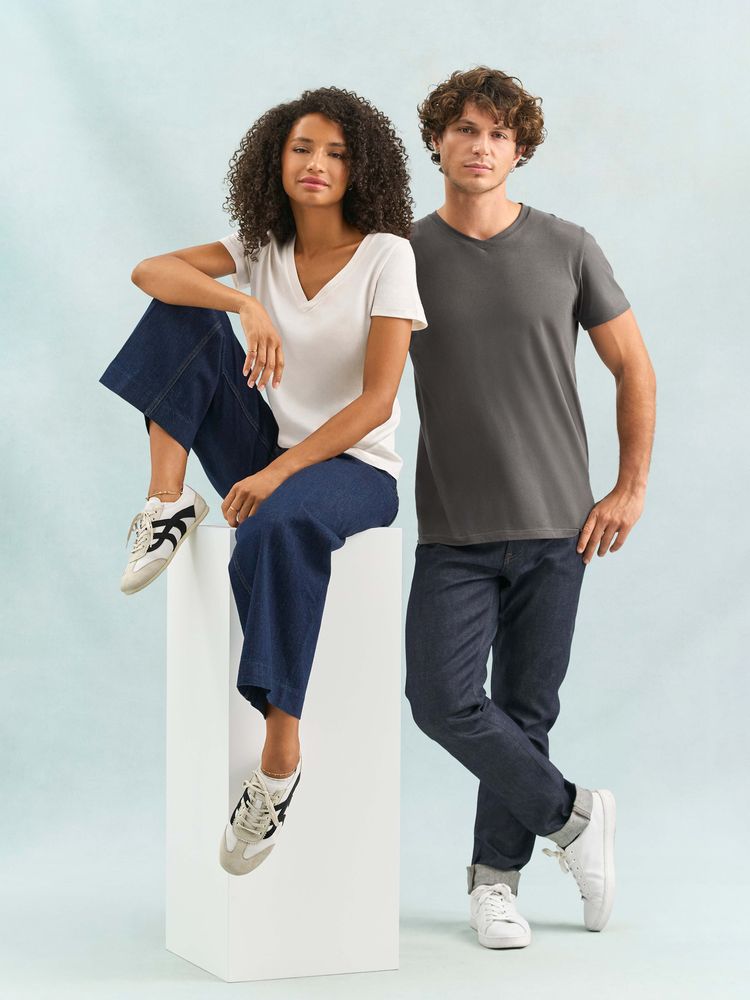 Футболка унисекс Regent с V-образным вырезом Футболка женская Regent Women с V-образным вырезом — изображение 8