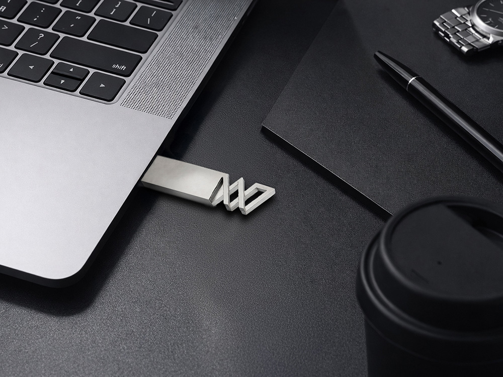 Флешка 32 ГБ USB 3.0 «Адорн» Флешка 32 ГБ USB 3.0 «Адорн» — изображение 3