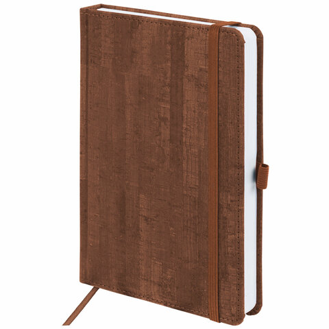 Ежедневник недатированный А5 (138x213 мм) BRAUBERG "Wood", кожзам, резинка, 136 л., коричневый, 111676 Ежедневник недатированный А5 (138x213 мм) BRAUBERG "Wood", кожзам, резинка, 136 л., коричневый, 111676