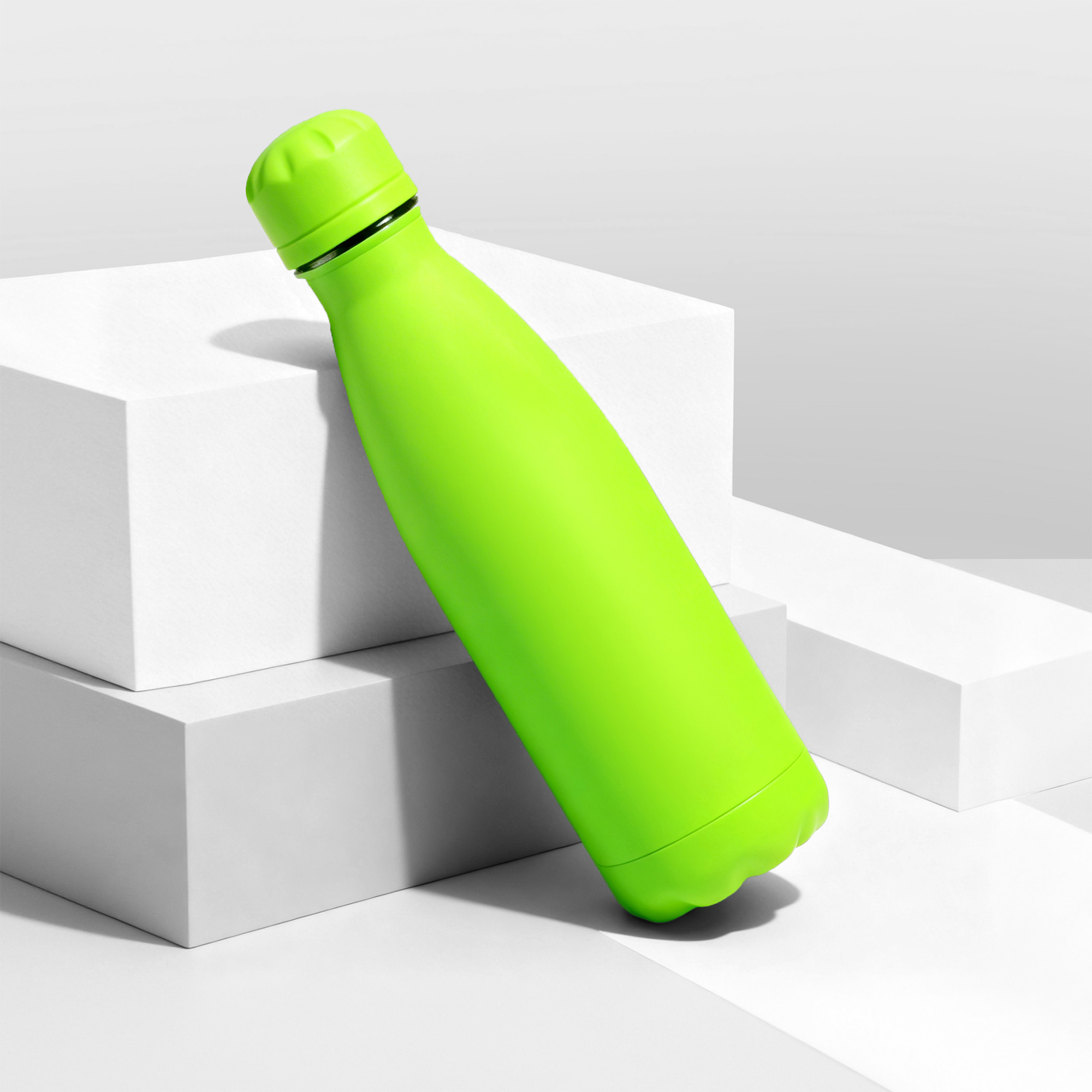 Подарочный набор «COLOR IT» с термобутылкой и повербанком Вакуумная термобутылка «Vacuum bottle C1», soft touch, 500 мл - красный